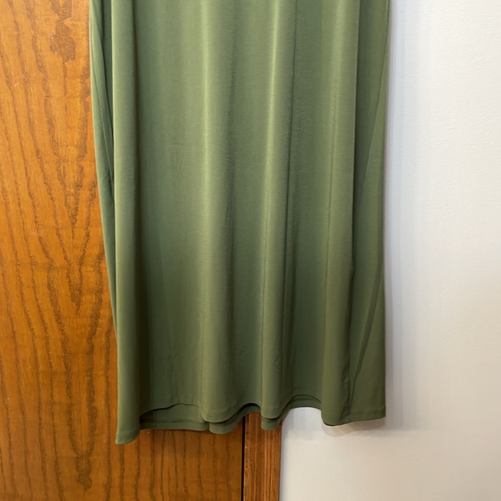 LANE BRYANT UEC Size 18/20 V-Neck Pleat-Front Jersey Midi Dress Green - Picture 13 of 13